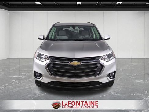 Certified 2020 Chevrolet Traverse LT image 3