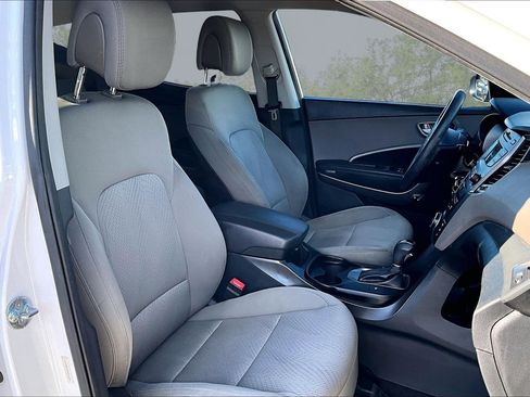 Used 2016 Hyundai Santa Fe AWD w/ Option Group 02 image 7