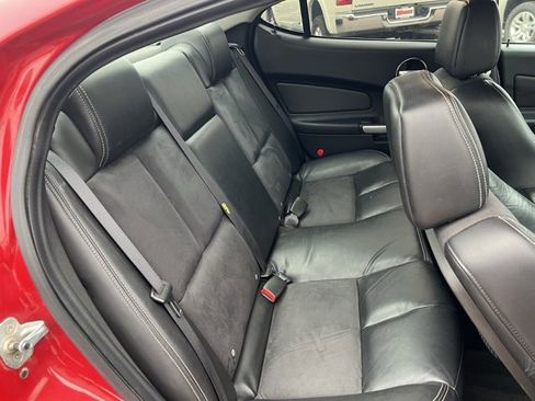Used 2006 Pontiac Grand Prix GXP w/ Sun And Sound Package image 30