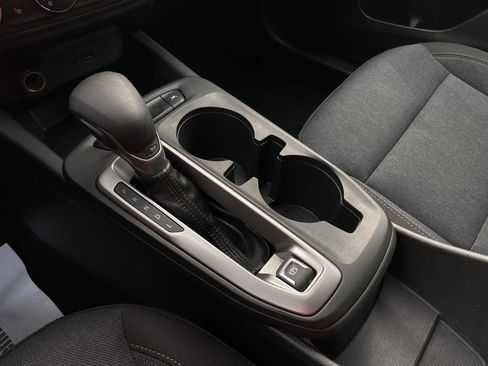 Used 2024 Chevrolet Trax LS w/ LS Convenience Package image 18