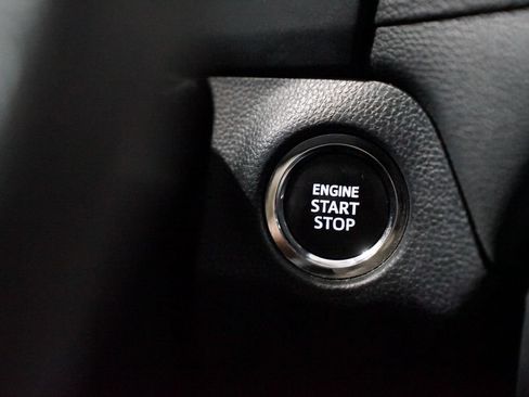 Used 2023 Toyota RAV4 XLE FWD image 23