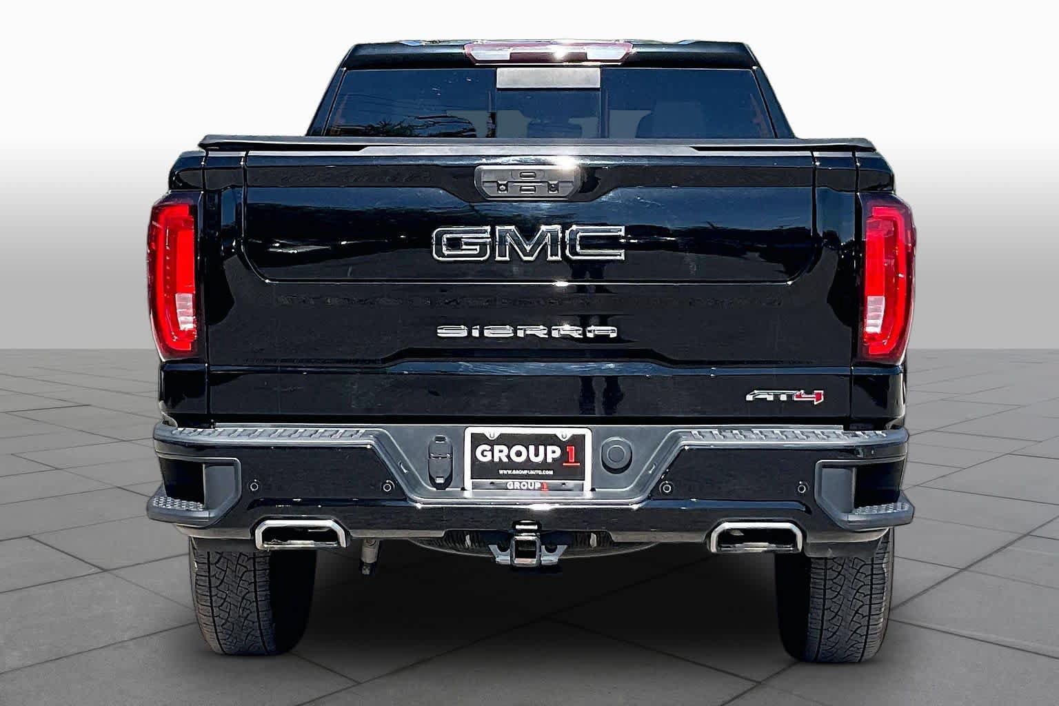 Used 2020 GMC Sierra 1500 AT4 w/ AT4 Premium Package AWD/4WD image 5