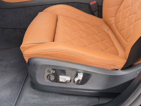 New 2026 BMW X5 xDrive40i w/ M Sport Package image 13