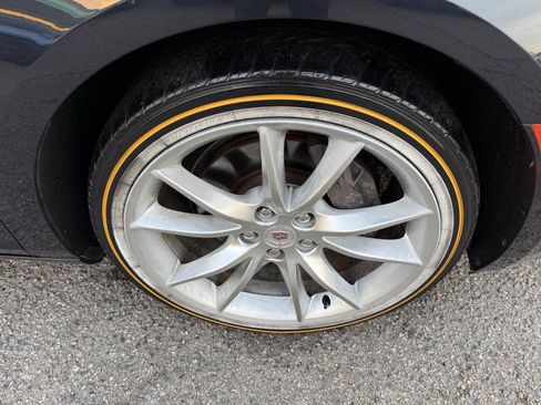 Used 2013 Cadillac XTS Premium image 21