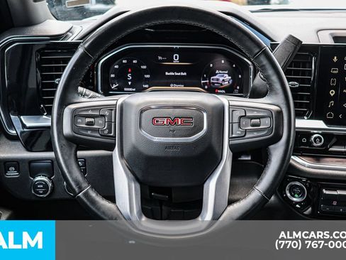 Used 2025 GMC Sierra 1500 SLT RWD image 30