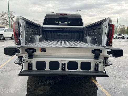 New 2026 GMC Sierra 2500 AT4 image 57