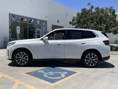 New 2025 BMW X3 xDrive30i w/ Convenience Package image 9