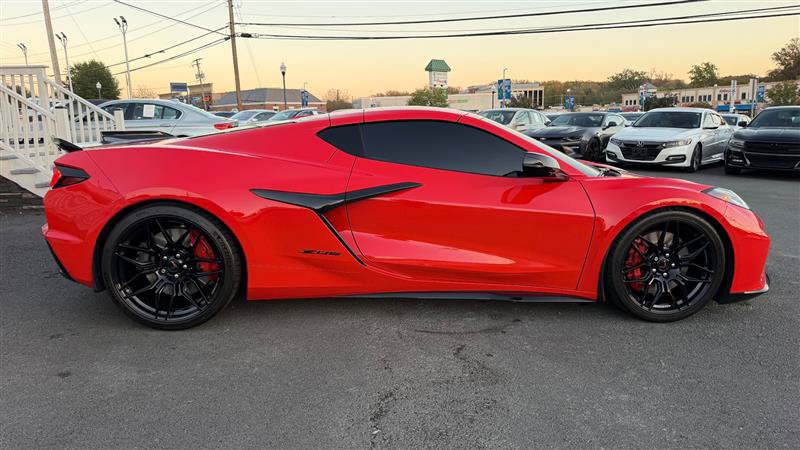 Used 2026 Chevrolet Corvette Z06 RWD image 10