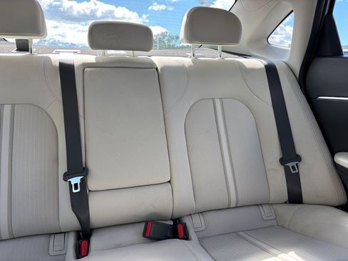 Used 2025 Hyundai Sonata SEL FWD image 32