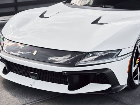 Used 2025 Ferrari 12Cilindri RWD image 6