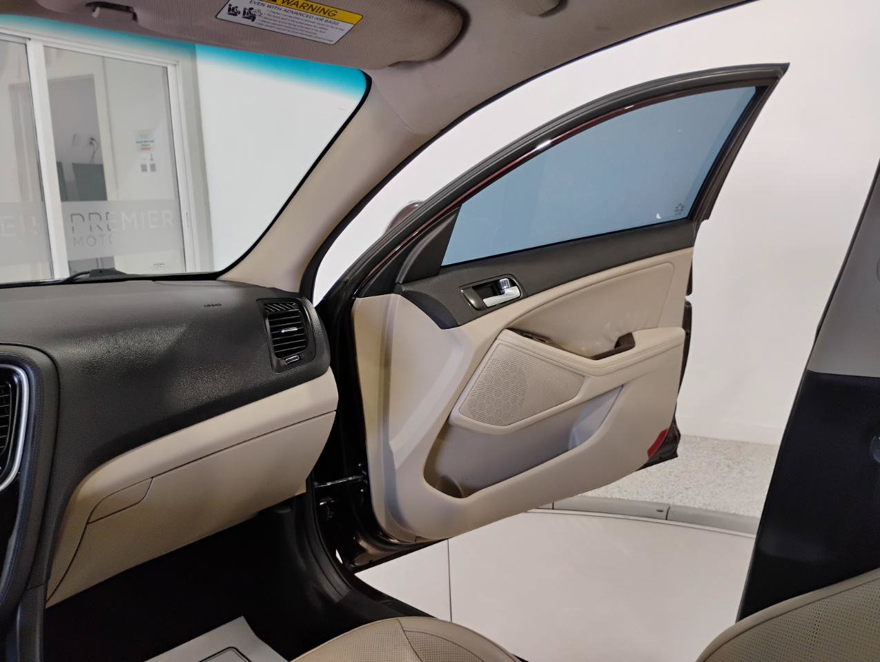 Used 2014 Kia Optima EX FWD image 26