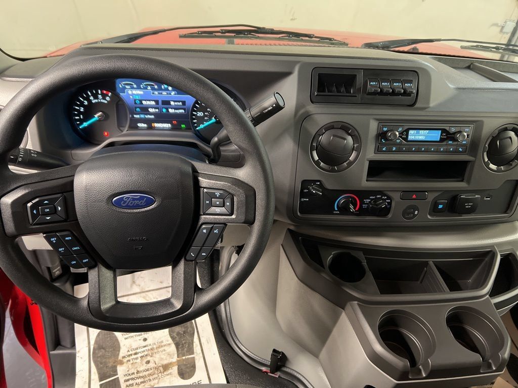 New 2026 Ford E-350 and Econoline 350 Super Duty w/ Power Equipment Group RWD image 8