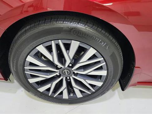Certified 2024 Nissan Altima 2.5 SV FWD image 34