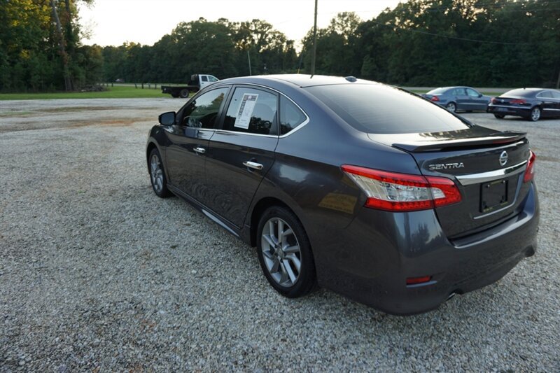Used 2015 Nissan Sentra SR FWD image 6