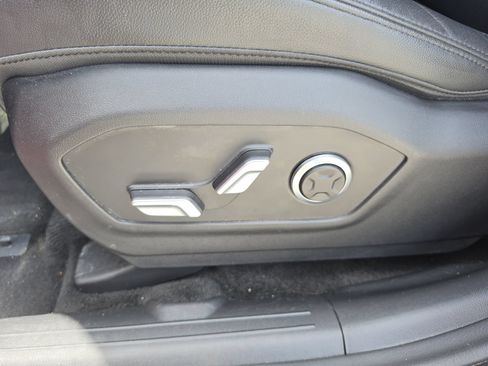 Used 2024 Hyundai Santa Fe Limited FWD image 23