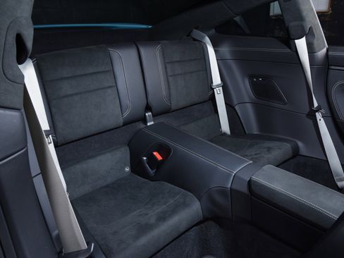 Used 2024 Porsche 911 Carrera GTS image 36