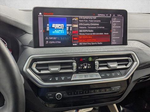 Certified 2025 BMW X4 M40i w/ Premium Package image 12