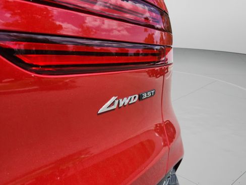 Used 2024 Genesis GV70 3.5T Sport w/ Sport Prestige Package AWD/4WD image 31