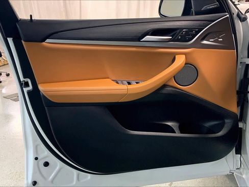 Used 2023 BMW X3 xDrive30i w/ M Sport Package image 21