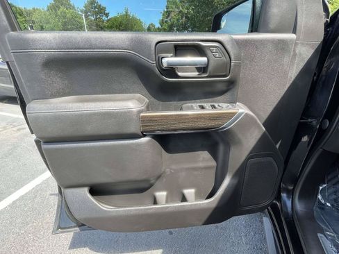 Used 2021 Chevrolet Silverado 1500 RST AWD/4WD image 15