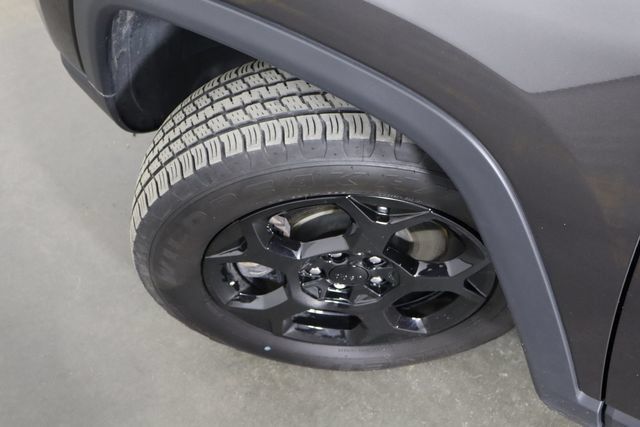 Used 2023 Jeep Compass Trailhawk w/ Trailhawk Elite Group AWD/4WD image 48