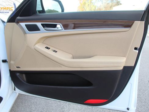 Used 2017 Genesis G80 3.8 w/ Option Group 02 image 44