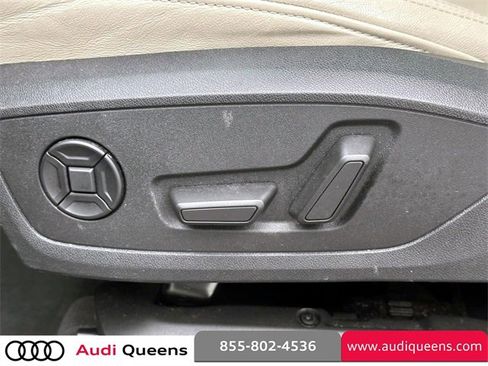 Certified 2023 Audi Q3 2.0T Premium w/ Convenience Package image 20