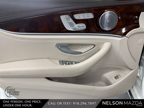 Used 2017 Mercedes-Benz E 300 4MATIC image 20