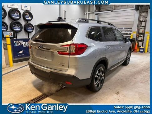 New 2026 Subaru Ascent Limited image 5