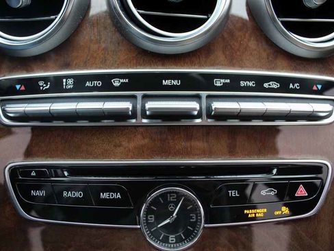 Used 2017 Mercedes-Benz C 300 Sedan image 21