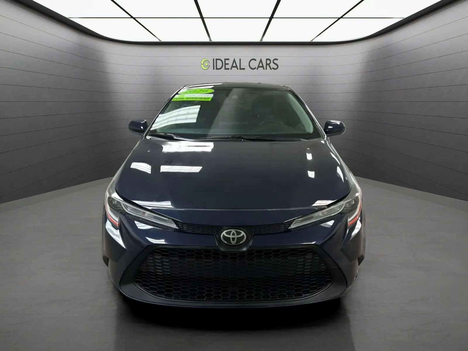 Used 2020 Toyota Corolla LE w/ Carpet Mat Package (TMS) FWD image 2