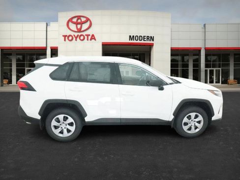 New 2025 Toyota RAV4 LE image 25