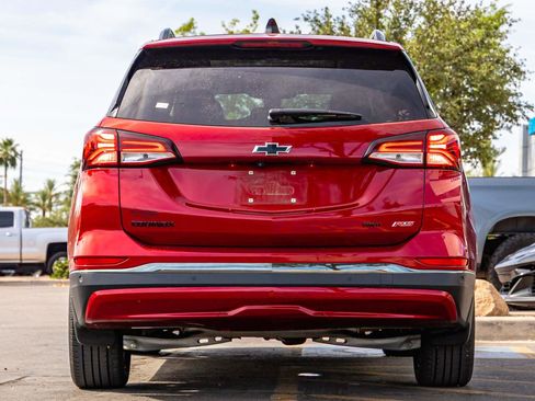 Used 2023 Chevrolet Equinox RS w/ RS Leather Package AWD/4WD image 5