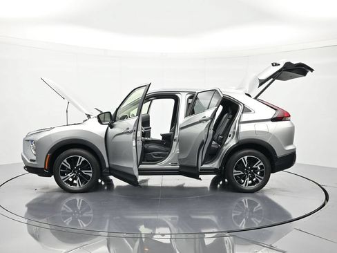 Used 2024 Mitsubishi Eclipse Cross SEL AWD/4WD image 47
