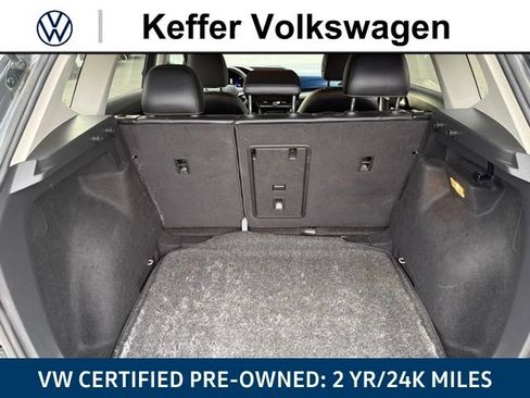 Used 2022 Volkswagen Taos SE FWD image 37
