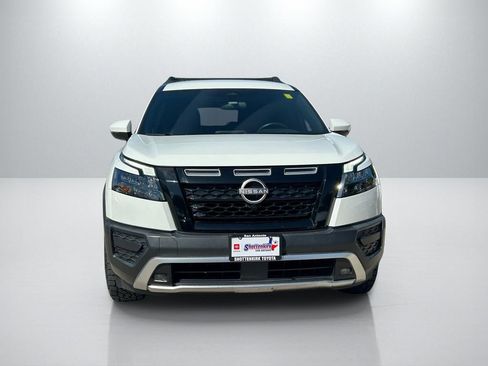 Used 2023 Nissan Pathfinder Rock Creek AWD/4WD image 2