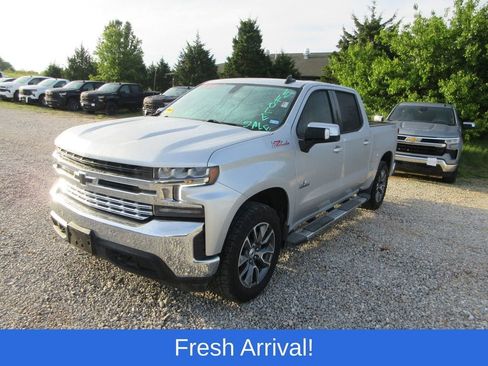 Used 2022 Chevrolet Silverado 1500 LT AWD/4WD image 1