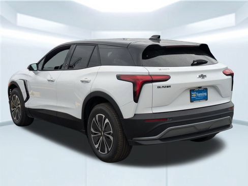 New 2026 Chevrolet Blazer EV LT w/ LPO, All-Weather Mat Package image 4