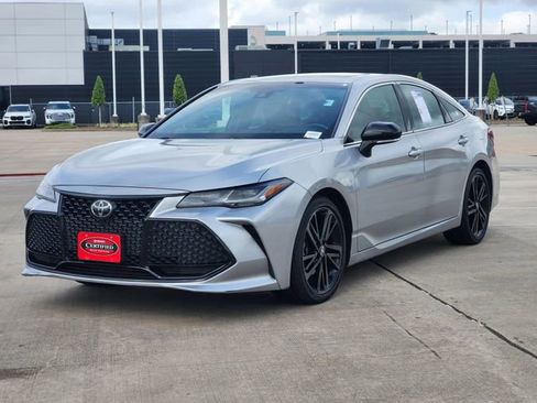 Certified 2021 Toyota Avalon Touring FWD image 3