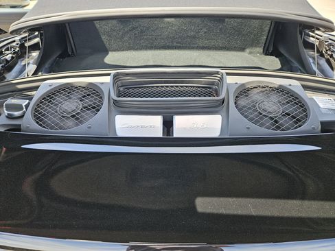 Used 2012 Porsche 911 Carrera S RWD image 31