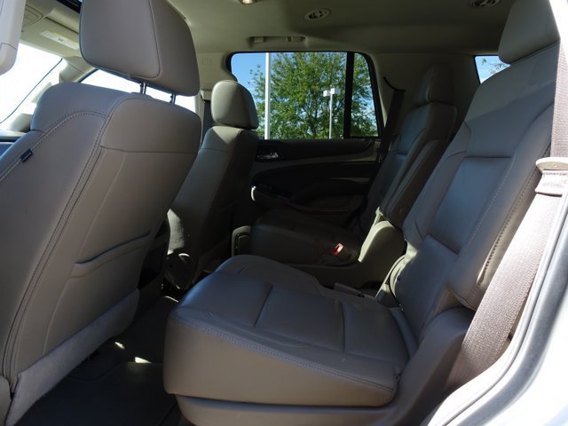 Used 2020 Chevrolet Tahoe Premier AWD/4WD image 17