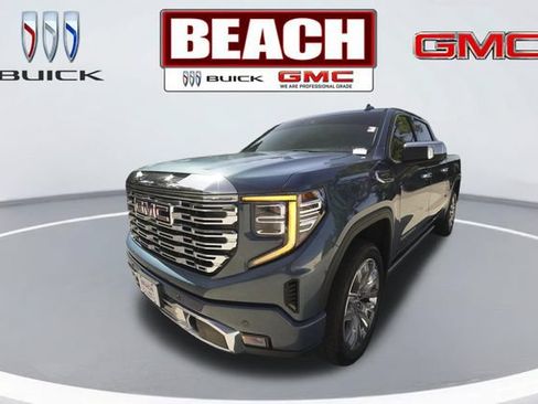 Used 2024 GMC Sierra 1500 Denali w/ Denali Reserve Package AWD/4WD image 7