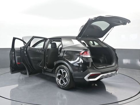 Used 2023 Kia Sportage LX image 73