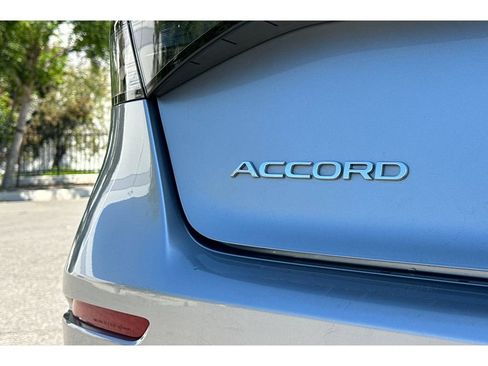 Used 2025 Honda Accord SE image 46