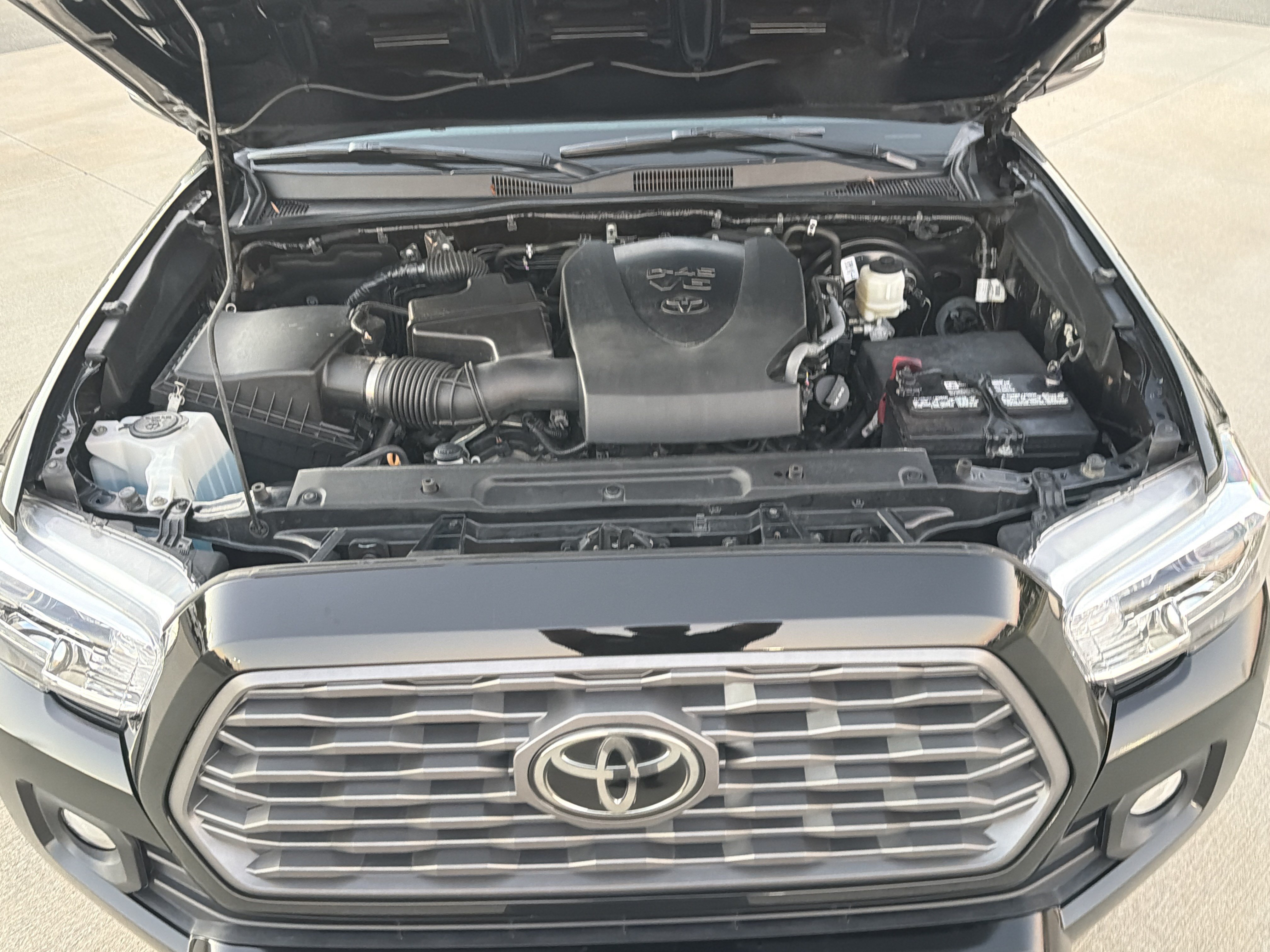 Used 2023 Toyota Tacoma TRD Sport AWD/4WD image 32