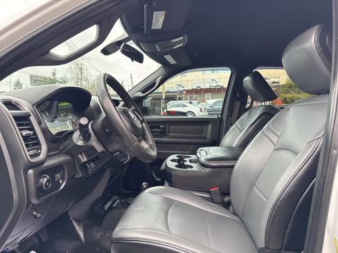 Used 2021 RAM 2500 Tradesman w/ Chrome Appearance Group image 28