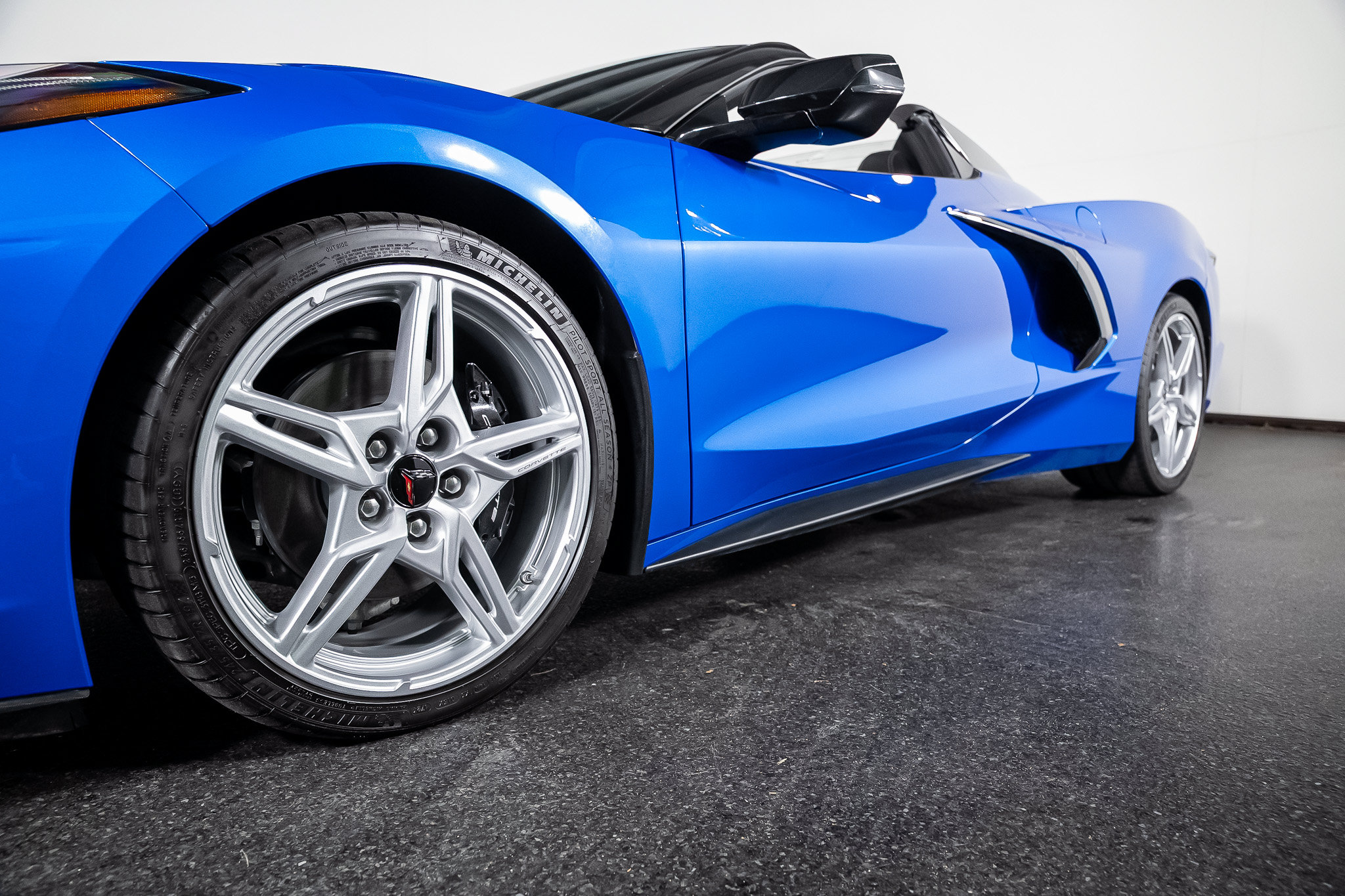 Used 2024 Chevrolet Corvette Stingray Preferred Conv RWD image 18