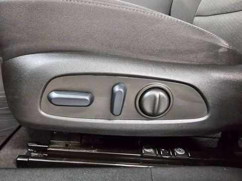 Used 2023 Chevrolet Malibu LT w/ LPO, Floor Liner Package FWD image 15