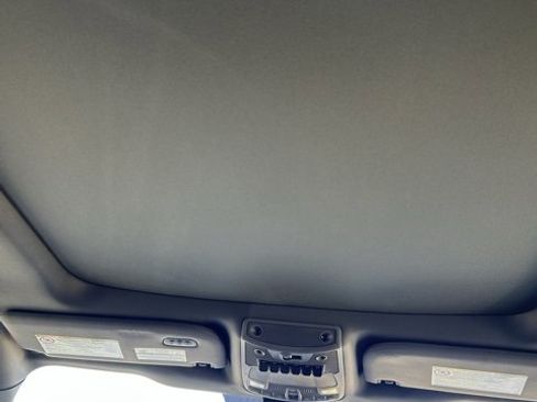 Used 2020 Ford F250 Lariat w/ Lariat Ultimate Package image 12