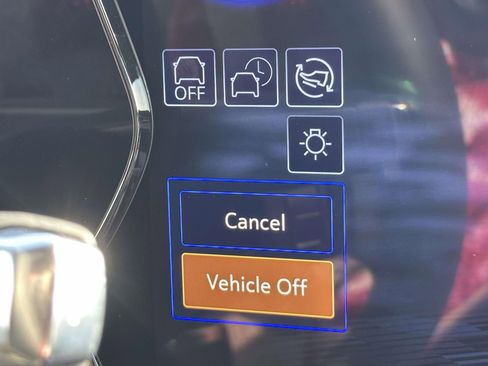 New 2026 Chevrolet Equinox EV LT image 18